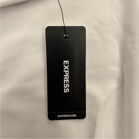 Express Women’s Tank Size XL Skimming Scoop Neck Double Strap Loop White NWT $54 - Picture 14 of 16